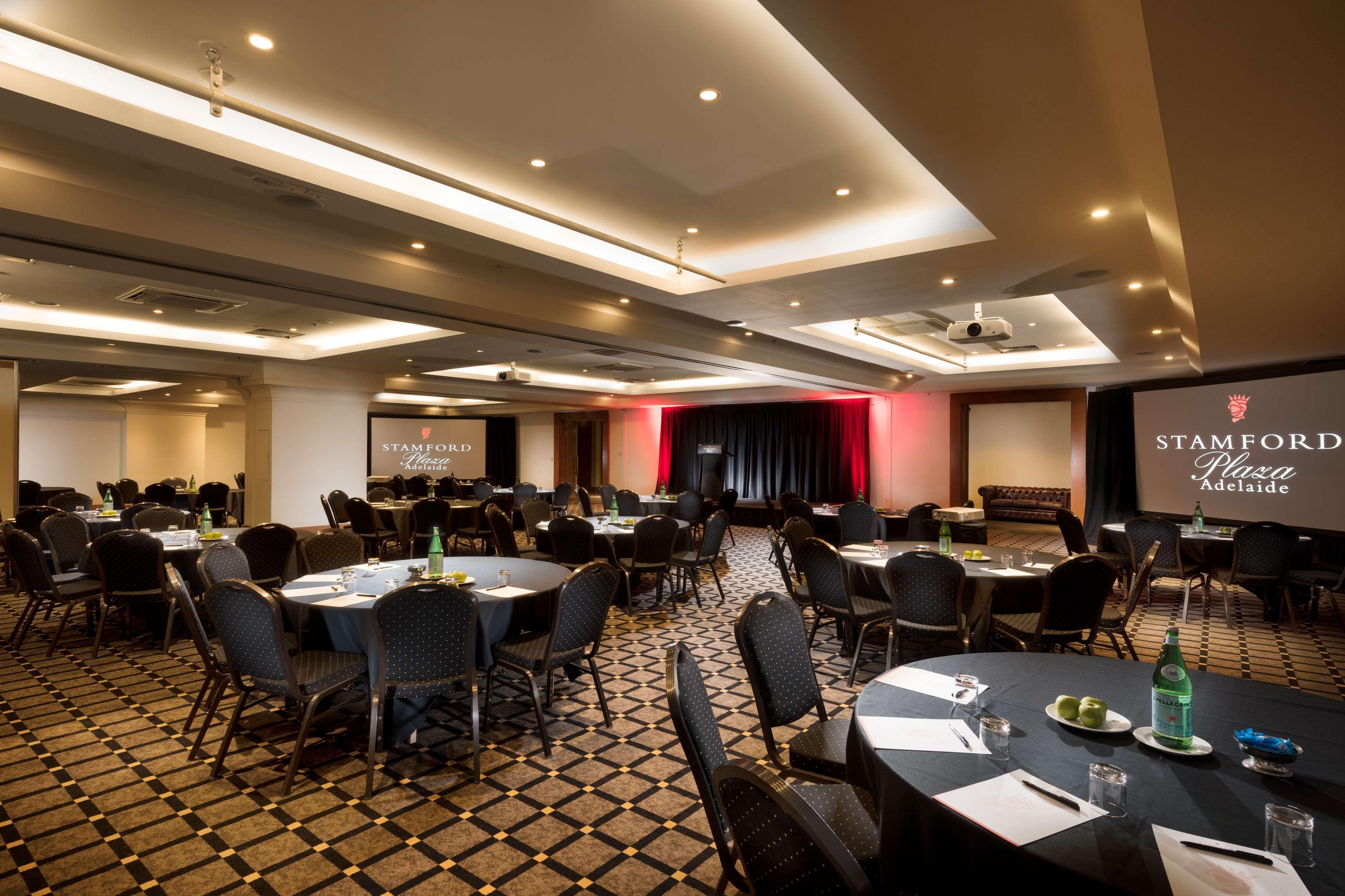 Отель Stamford Plaza Аделаида Экстерьер фото The ballroom