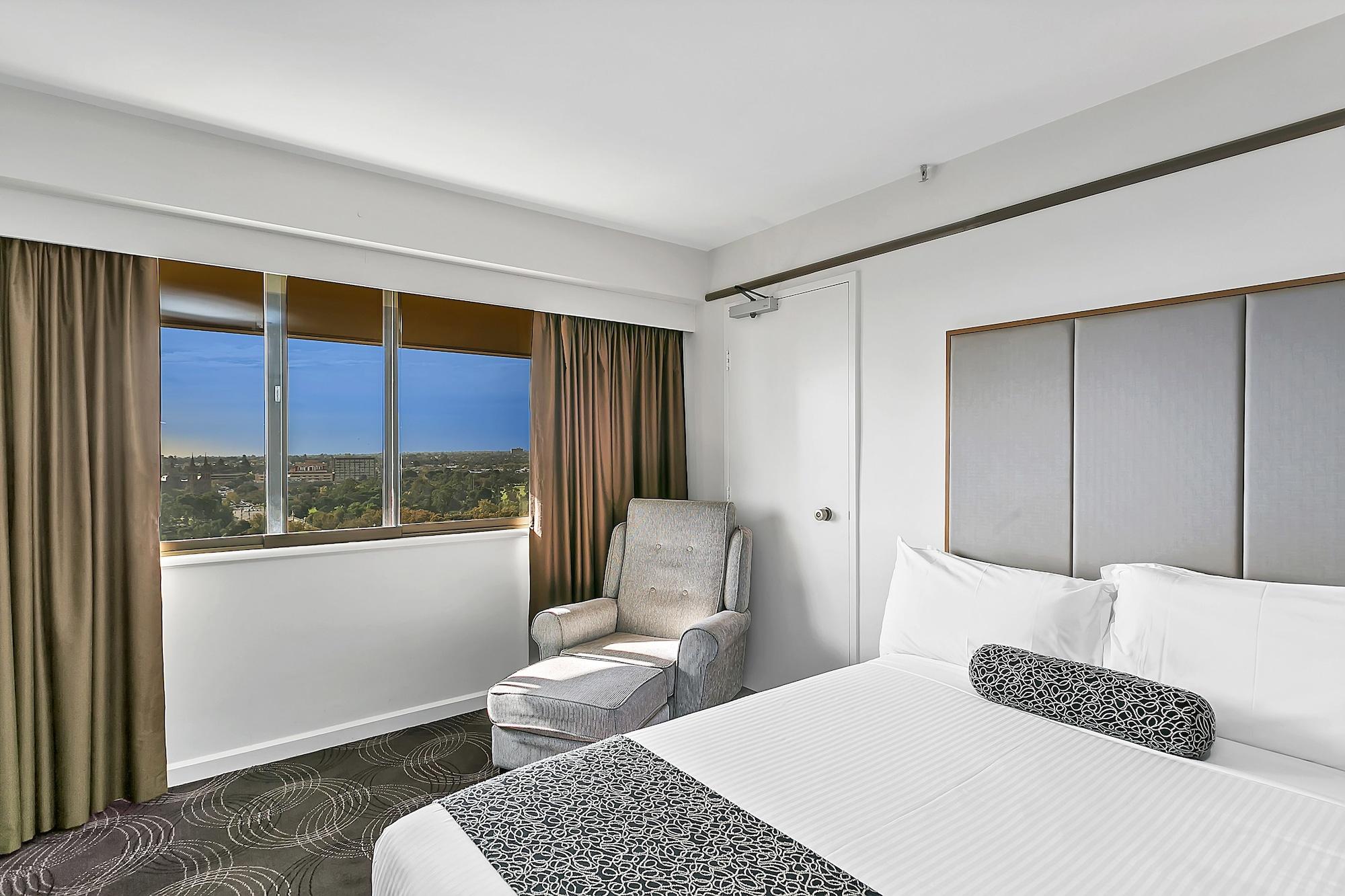 Отель Stamford Plaza Аделаида Экстерьер фото A room at the hotel